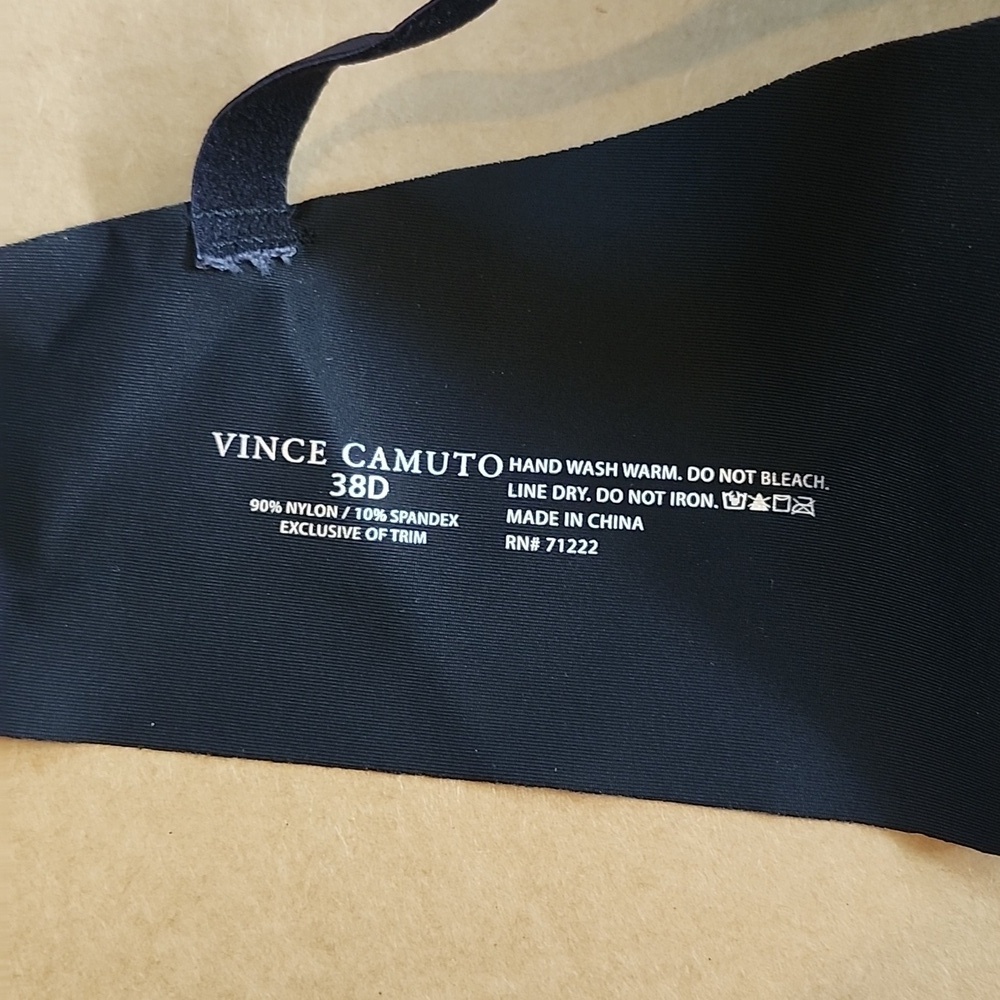 Vince Camuto Black and Tan T-Shirt Bras - Picture 4 of 9